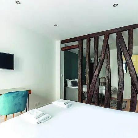 Double Apartment-70sqm-champs Elysees Apartment