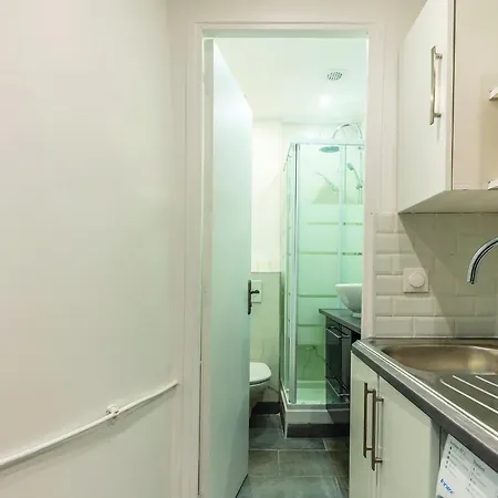 Double Apartment-70sqm-champs Elysees Apartment