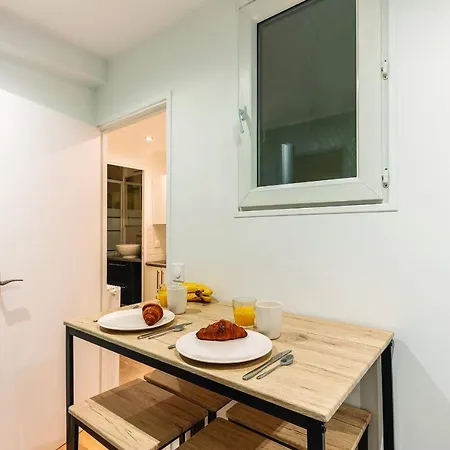 Daire Double Apartment-70sqm-champs Elysees *